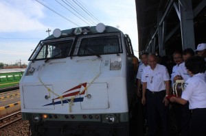 Peluncuran KA Ajisaka. KA ini resmi beroperasi (1/2) dengan melayani rute Lempuyangan-Kutoarjo.